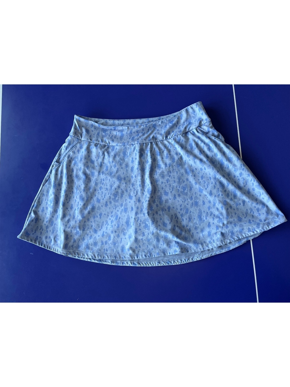 Adidas Women's Blue Patterned Athletic Skirt w Built-in Shorts Tennis Skort Sz M